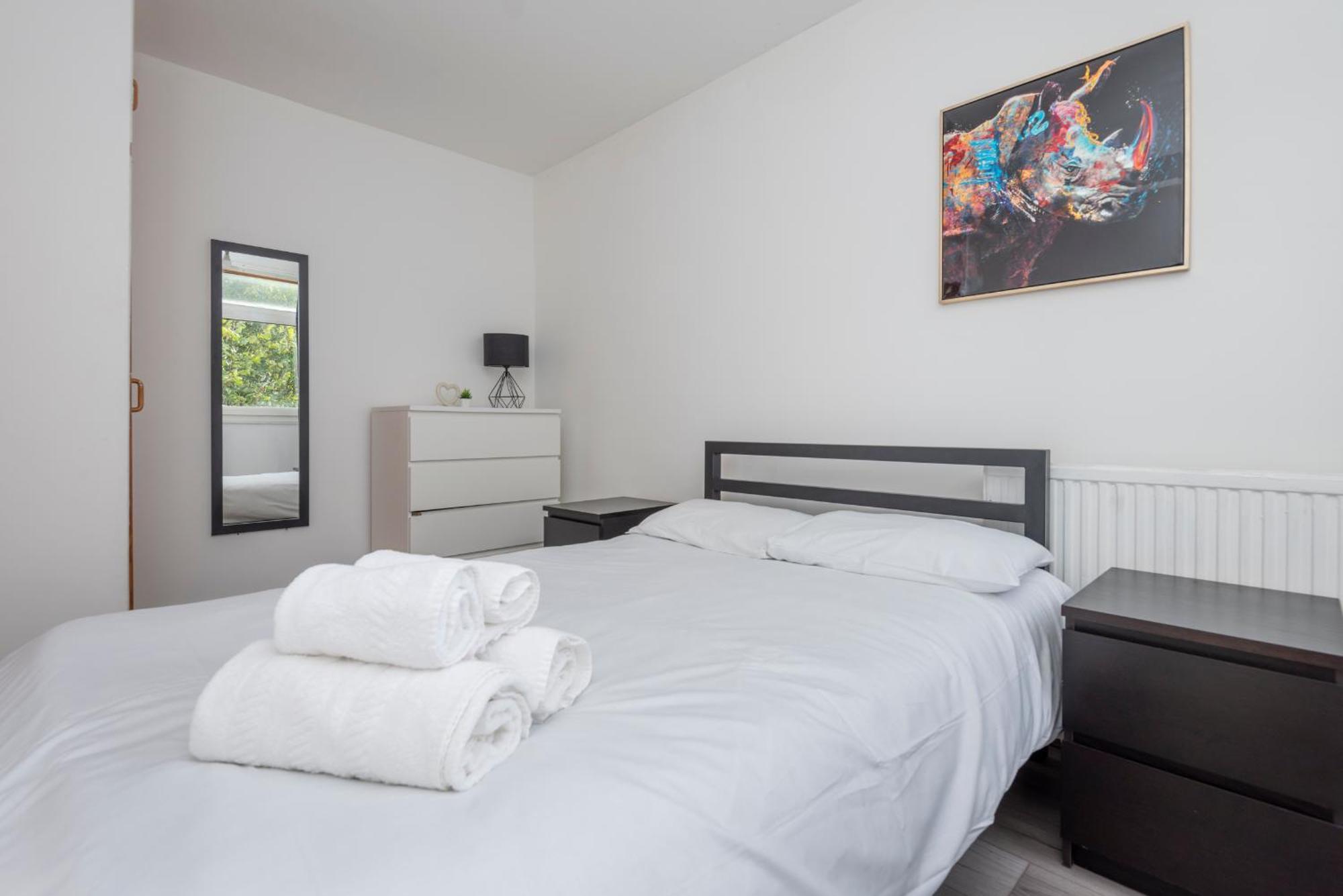 Entire 3 Bedroom Luxury Apartment In London With Private Balcony Ngoại thất bức ảnh